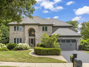 2304 Kentuck Court Naperville IL 60564 MLS #MRD12487190 52 broker reciprocity
