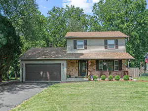 60 S Seebert Street Cary IL 60013 MLS #MRD12491959 60 broker reciprocity