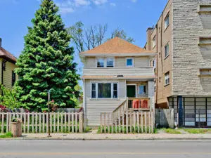 4610 S Wood Street Chicago IL 60609 MLS #MRD12416181 54 broker reciprocity