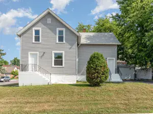 16428 Wabash Avenue South Holland IL 60473 MLS #MRD12439749 60 broker reciprocity