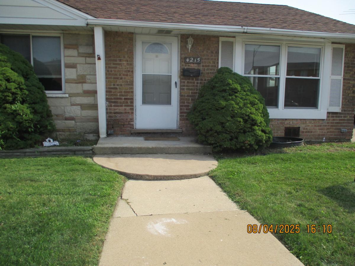 4215 W 87TH Street Hometown IL 60456 MLS #MRD12424153 45 MLS #MRD12424153 image #0