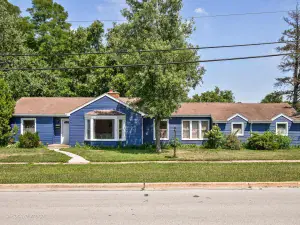 16608 Sawyer Avenue Markham IL 60428 MLS #MRD12443595 62 broker reciprocity