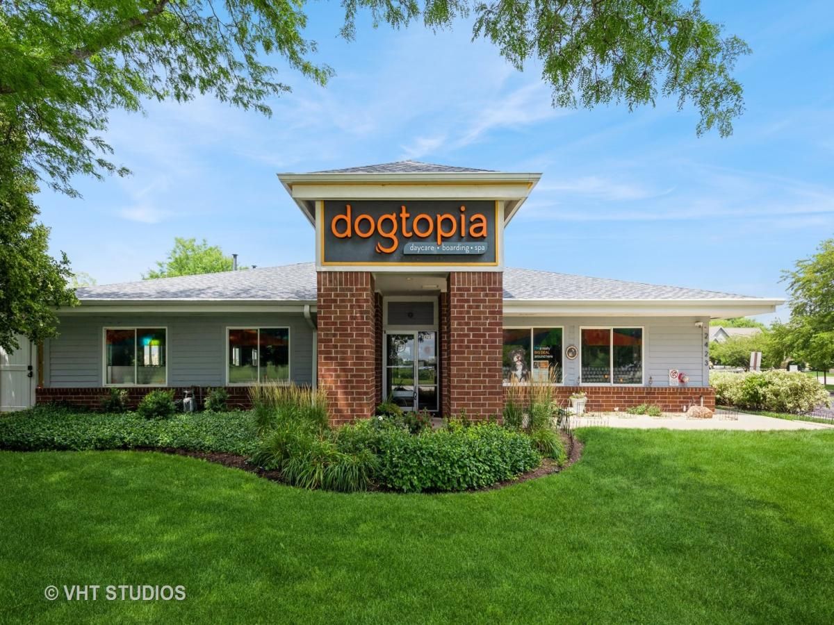 2423 Fargo Boulevard Geneva IL 60134 MLS #MRD12425986 41 MLS #MRD12425986 image #0