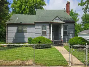 525 Price Avenue Calumet City IL 60409 MLS #MRD12298307 60 broker reciprocity
