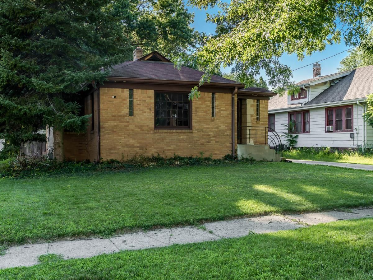 224 N Rockford Avenue Rockford IL 61107 MLS #MRD12426981 45 MLS #MRD12426981 image #0