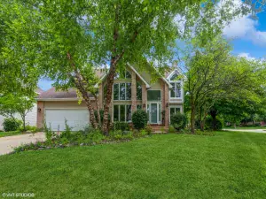 523 W Downer Place Aurora IL 60506 MLS #MRD12457057 60 broker reciprocity