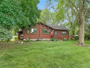 387 South Pointe Avenue South Elgin IL 60177 MLS #MRD12453889 62 broker reciprocity