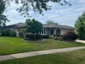 12611 Natoma Avenue Palos Heights IL 60463 MLS #MRD12468646 56 broker reciprocity
