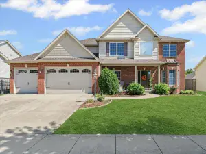 2512 Prairieridge Place Champaign IL 61822 MLS #MRD12431913 52 broker reciprocity