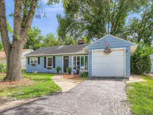 142 Marquette Street Park Forest IL 60466 MLS #MRD12388299 48 broker reciprocity