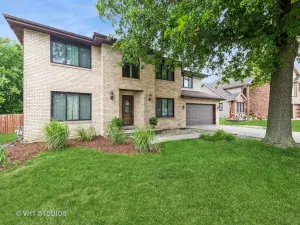 227 Kentucky Street Park Forest IL 60466 MLS #MRD12491341 64 broker reciprocity