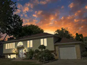 2431 Georgetown Circle Aurora IL 60503 MLS #MRD12498470 46 broker reciprocity