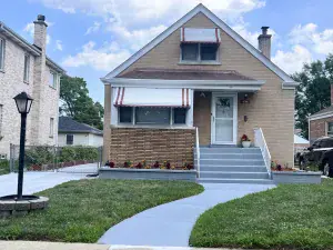 2012 Mayfair Drive Island Lake IL 60042 MLS #MRD12453363 46 broker reciprocity
