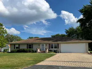 1200 Andover Circle Aurora IL 60504 MLS #MRD12482893 46 broker reciprocity