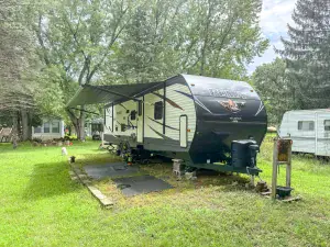 1-108 Woodhaven Lakes Sublette IL 61367 MLS #MRD12498914 60 broker reciprocity