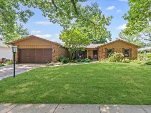 2206 O Donnell Drive Champaign IL 61821 MLS #MRD12384157 58 broker reciprocity