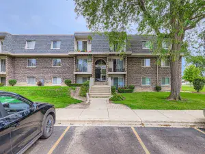 305 Satinwood Terrace Buffalo Grove IL 60089 MLS #MRD12489849 60 broker reciprocity