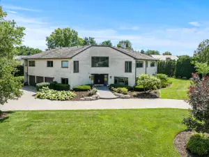 704 Bittersweet Lane Hinsdale IL 60521 MLS #MRD12496260 64 broker reciprocity