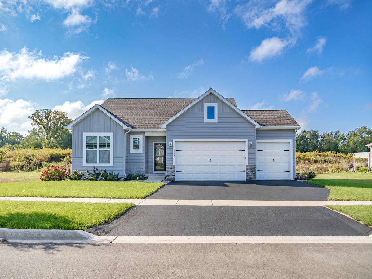 Lot B5 W Paw Paw Avenue Cortland IL 60112 MLS #MRD12433116 45 MLS #MRD12433116 image #0
