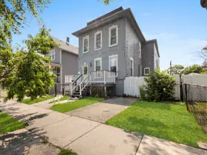 4609 S Rockwell Street Chicago IL 60632 MLS #MRD12497903 46 broker reciprocity