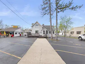 388 W Liberty Street Wauconda IL 60084 MLS #MRD12366839 54 broker reciprocity