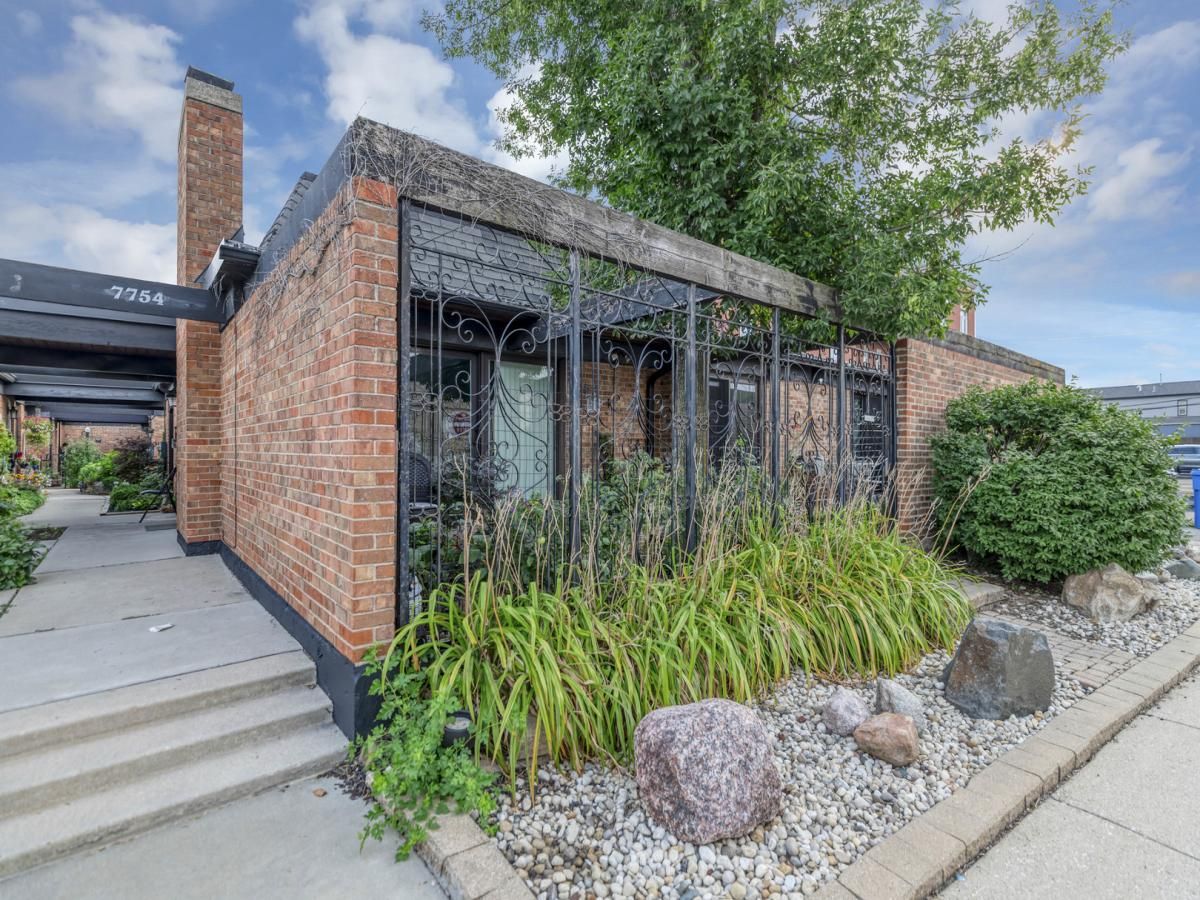 7754 W Higgins Road #J Chicago IL 60631 MLS #MRD12433954 45 MLS #MRD12433954 image #0