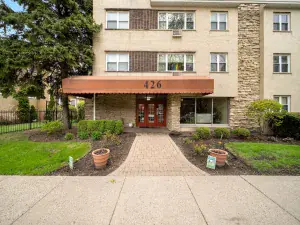 5455 N Sheridan Road #1015 Chicago IL 60640 MLS #MRD12503826 60 broker reciprocity