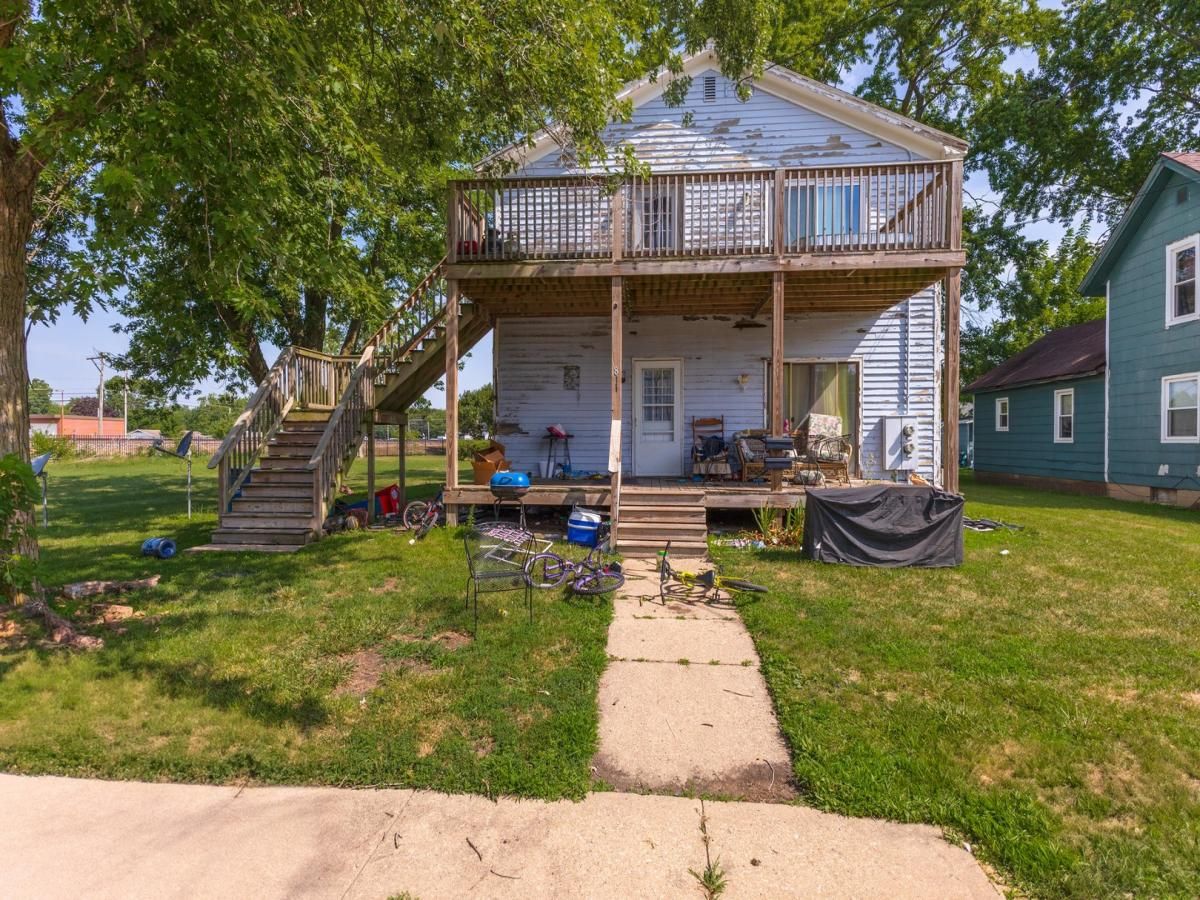 811 W South Street Pontiac IL 61764 MLS #MRD12435637 9 MLS #MRD12435637 image #0