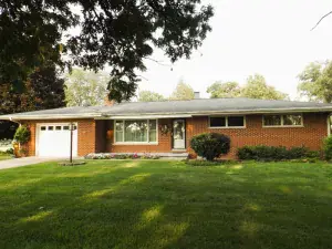 1176 Bay Drive Dixon IL 61021 MLS #MRD12402405 48 broker reciprocity