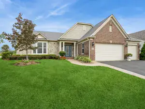 3375 Fulshear Circle Aurora IL 60503 MLS #MRD12498268 60 broker reciprocity