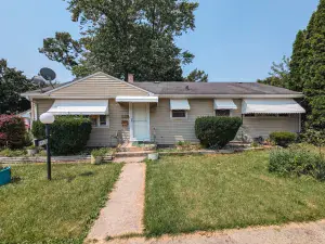 3 E 140th Court Riverdale IL 60827 MLS #MRD12398240 58 broker reciprocity