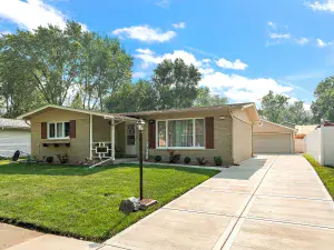 3626 Monroe Street Lansing IL 60438 MLS #MRD12468159 58 broker reciprocity