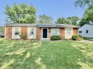 29 Cunningham Lane Park Forest IL 60466 MLS #MRD12439508 50 broker reciprocity