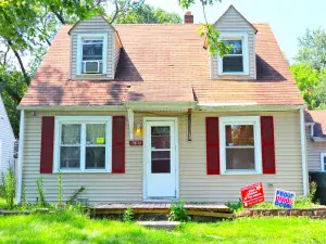14237 Minerva Avenue Dolton IL 60419 MLS #MRD12446272 56 broker reciprocity