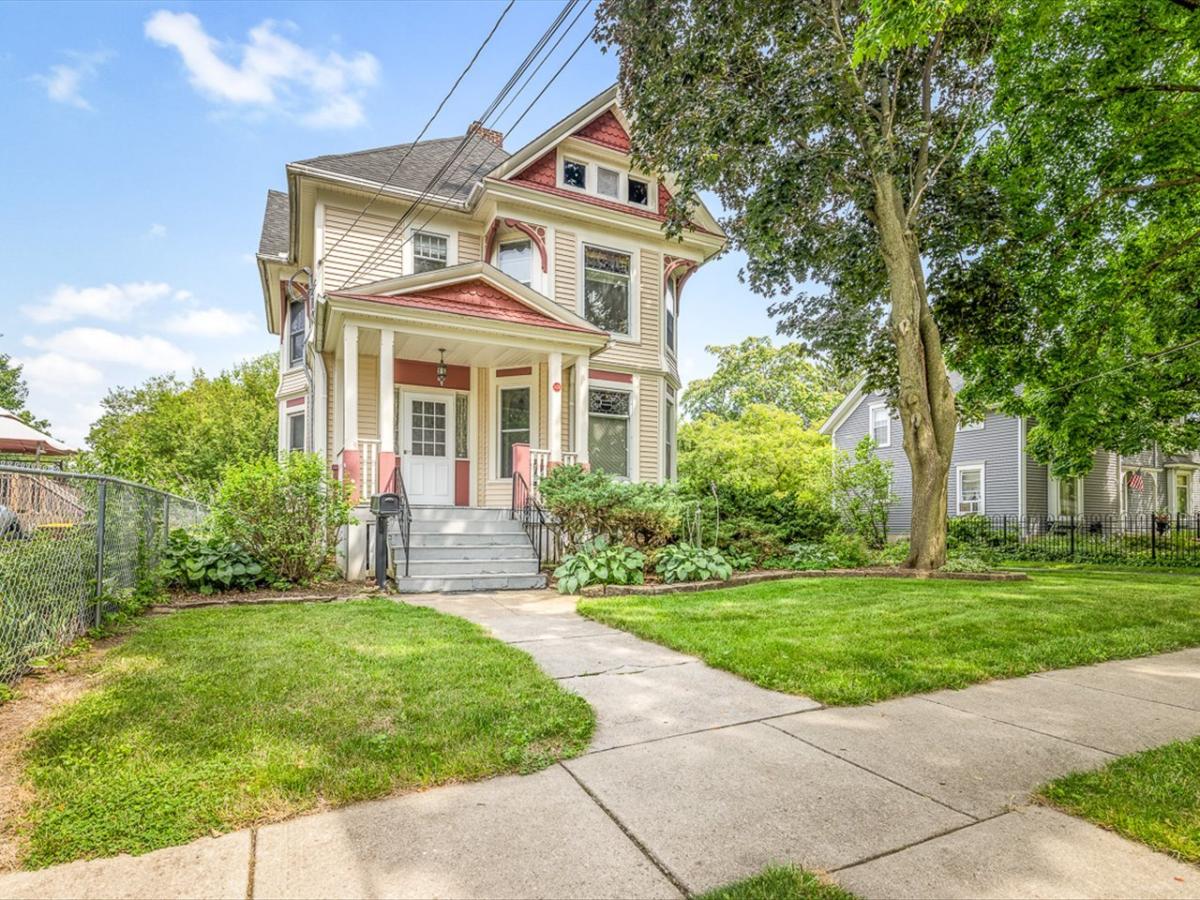 924 PEARL Street Belvidere IL 61008 MLS #MRD12438191 41 MLS #MRD12438191 image #0