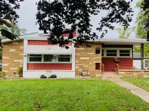 2528 Cochran Street Blue Island IL 60406 MLS #MRD12484043 58 broker reciprocity