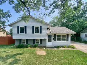 29 Cunningham Lane Park Forest IL 60466 MLS #MRD12439508 54 broker reciprocity