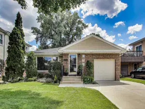 2736 N Monticello Avenue Chicago IL 60647 MLS #MRD12488460 60 broker reciprocity