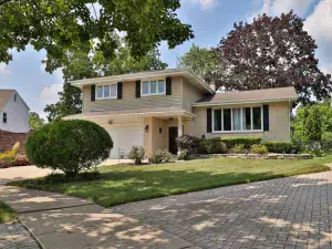 1020 Arbor Court Mount Prospect IL 60056 MLS #MRD12465092 46 broker reciprocity