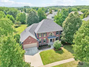 38W608 Sunvale Drive Elgin IL 60124 MLS #MRD12423813 54 broker reciprocity