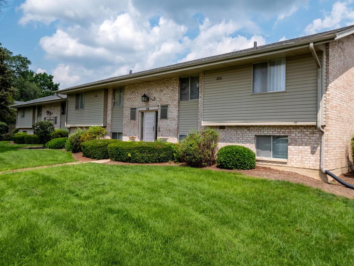 1336-1338 S 14th Street St. Charles IL 60174 MLS #MRD12439371 29 MLS #MRD12439371 image #0
