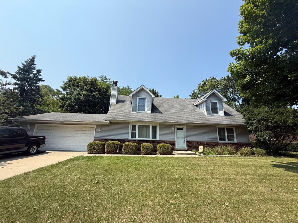 242 Thompson Avenue Winthrop Harbor IL 60096 MLS #MRD12439575 45 MLS #MRD12439575 image #0
