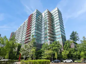 655 W Irving Park Road #5310 Chicago IL 60613 MLS #MRD12465642 60 broker reciprocity