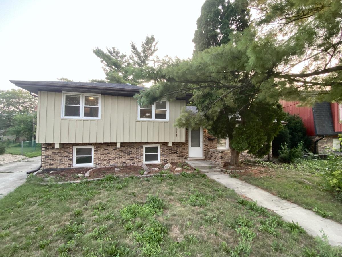16428 Wabash Avenue South Holland IL 60473 MLS #MRD12439749 45 MLS #MRD12439749 image #0