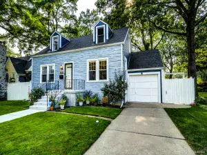 6840 W Evergreen Avenue Palos Heights IL 60463 MLS #MRD12488513 50 broker reciprocity