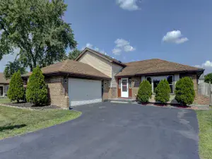 3626 Monroe Street Lansing IL 60438 MLS #MRD12468159 64 broker reciprocity