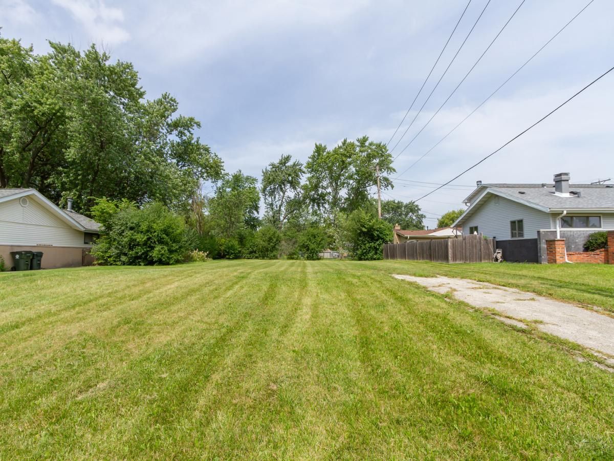 480 Illinois Boulevard Hoffman Estates IL 60169 MLS #MRD12440396 29 MLS #MRD12440396 image #0