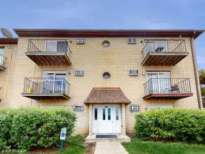 256 Shorewood Drive #2C Glendale Heights IL 60139 MLS #MRD12489563 64 broker reciprocity