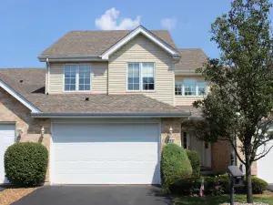 1421 Shawford Way Elgin IL 60120 MLS #MRD12439380 48 broker reciprocity