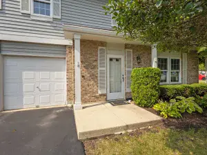 653 Serendipity Drive Aurora IL 60504 MLS #MRD12498782 56 broker reciprocity